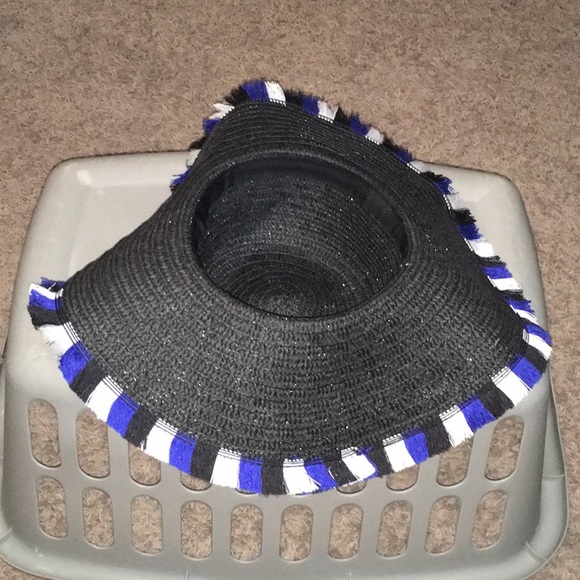 Black sun hat with blue, black, and white fringe - Picture 2 of 2